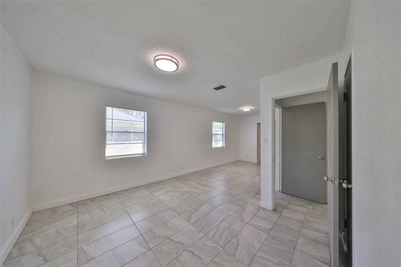 3908 Wallace, Tampa, FL 33611