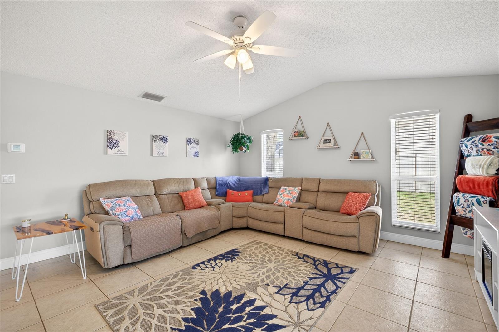 3907 57th, Bradenton, FL 34203