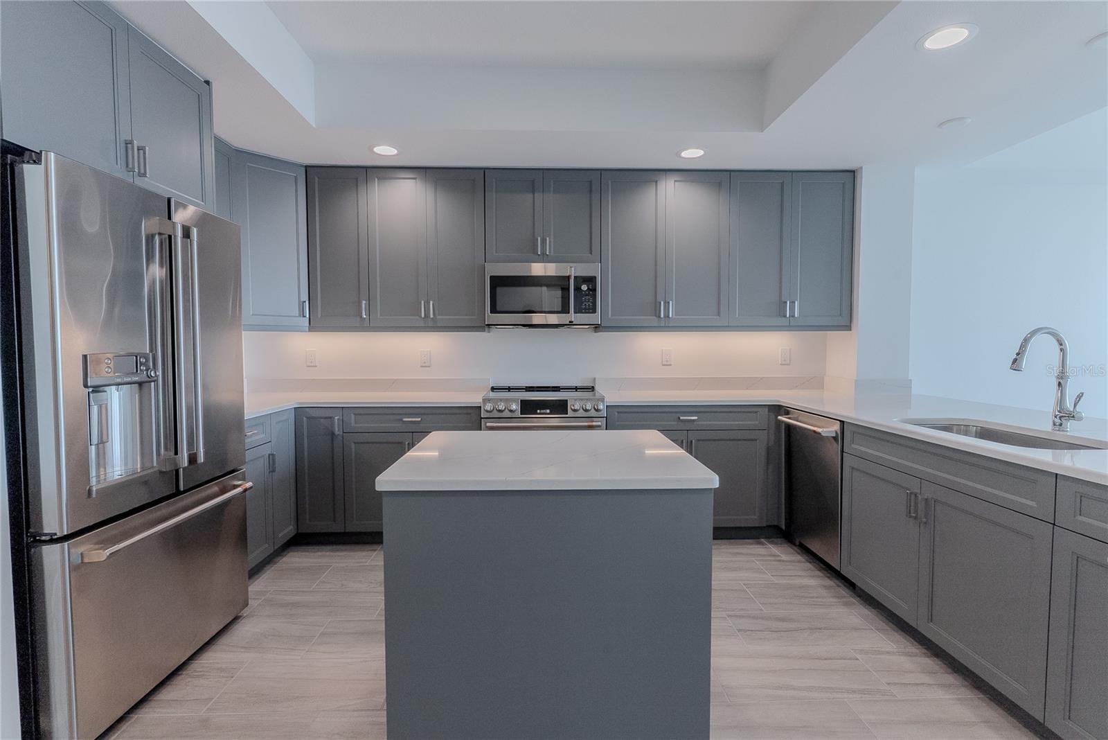 125 Island Unit 503, Clearwater Beach, FL 33767