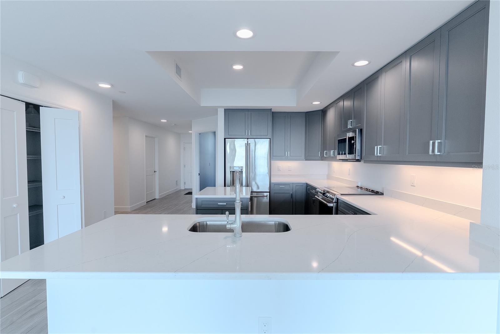 125 Island Unit 503, Clearwater Beach, FL 33767