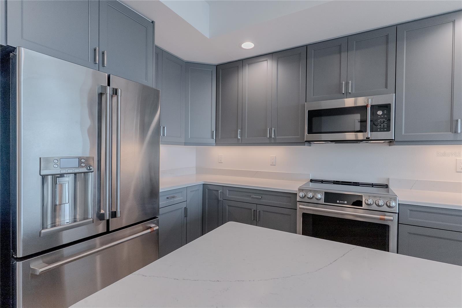 125 Island Unit 503, Clearwater Beach, FL 33767