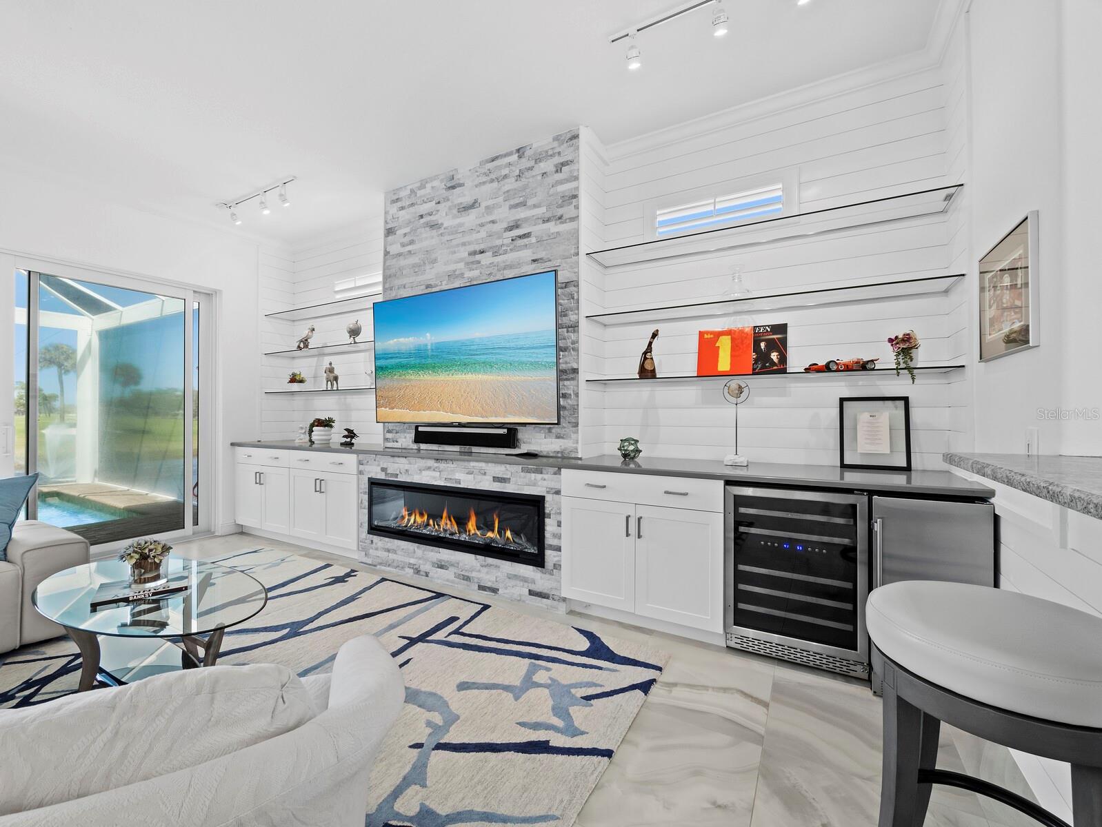 1914 Harbour Links Unit 10, Longboat Key, FL 34228