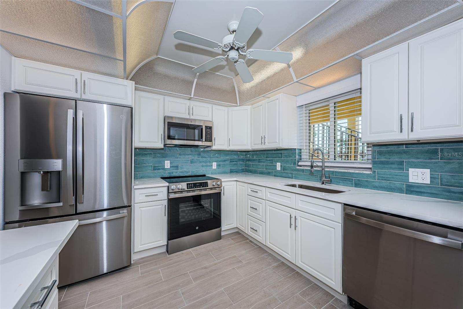 4700 Cove Unit 110, St Petersburg, FL 33708