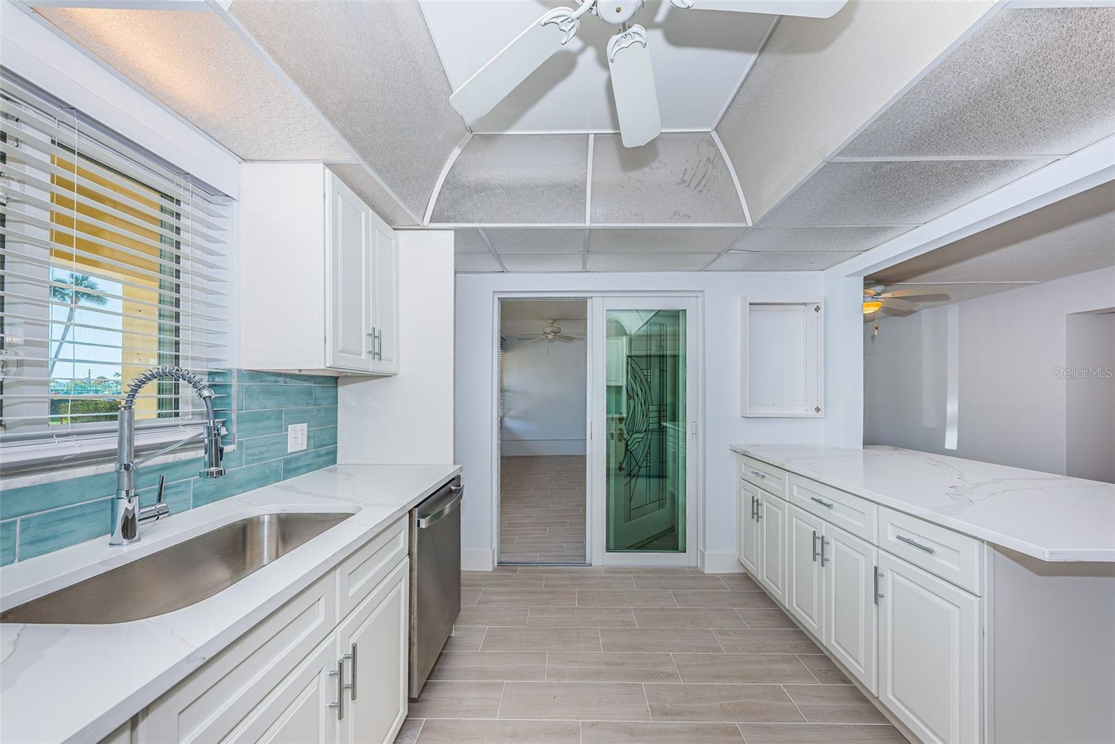 4700 Cove Unit 110, St Petersburg, FL 33708