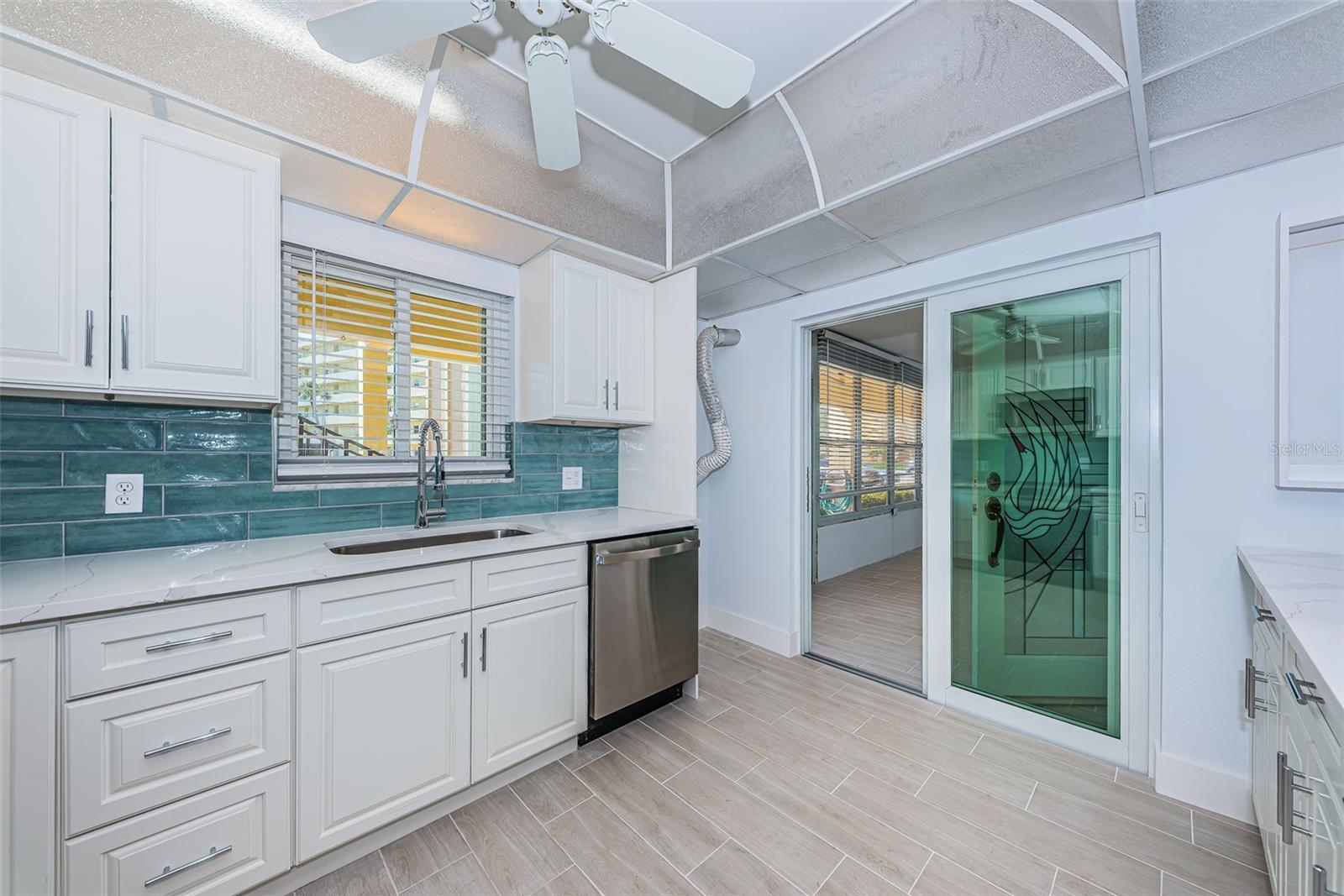 4700 Cove Unit 110, St Petersburg, FL 33708