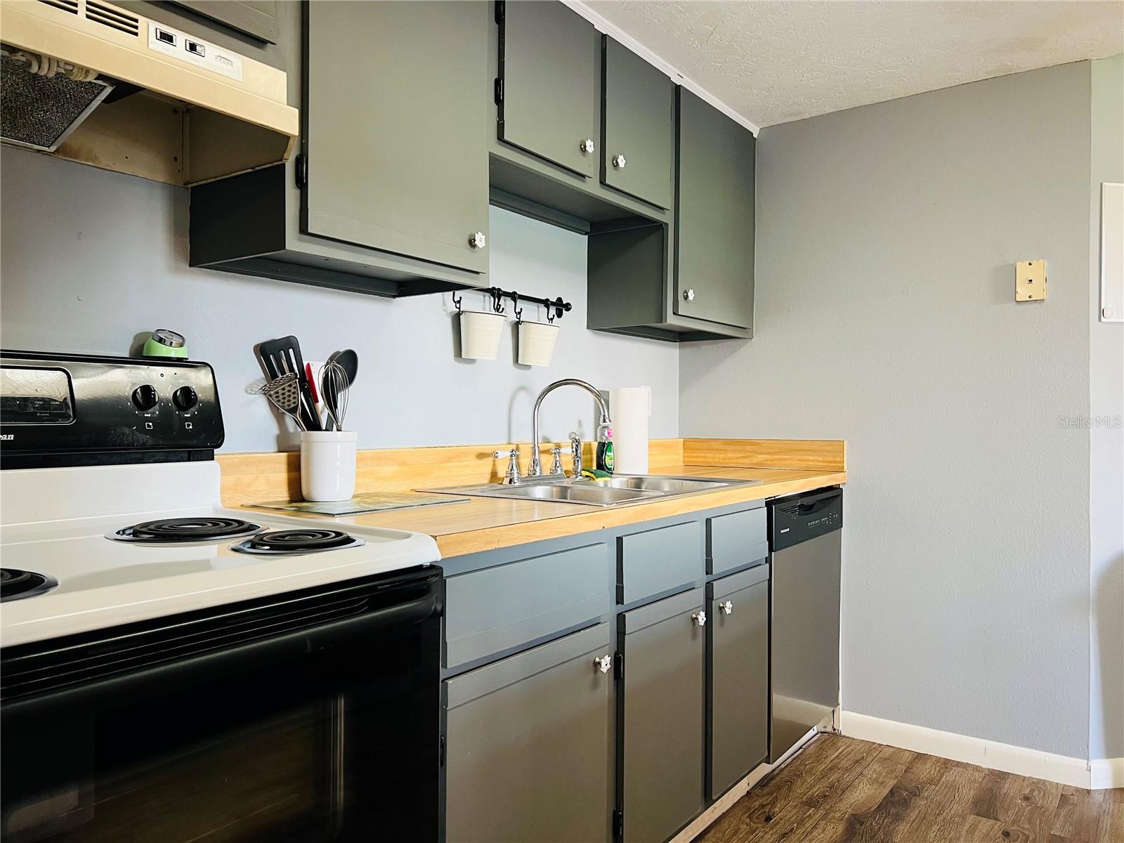 5026 Water Oak Unit 208, Bradenton, FL 34207