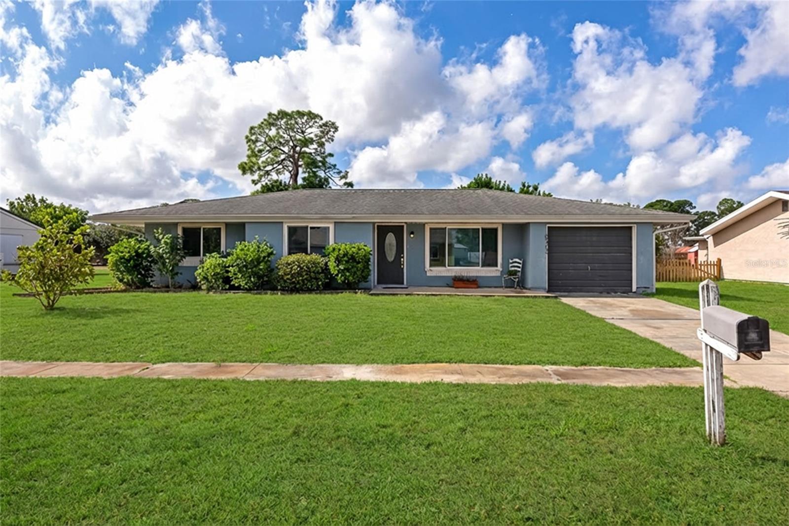 6703 Electra, North Port, FL 34287