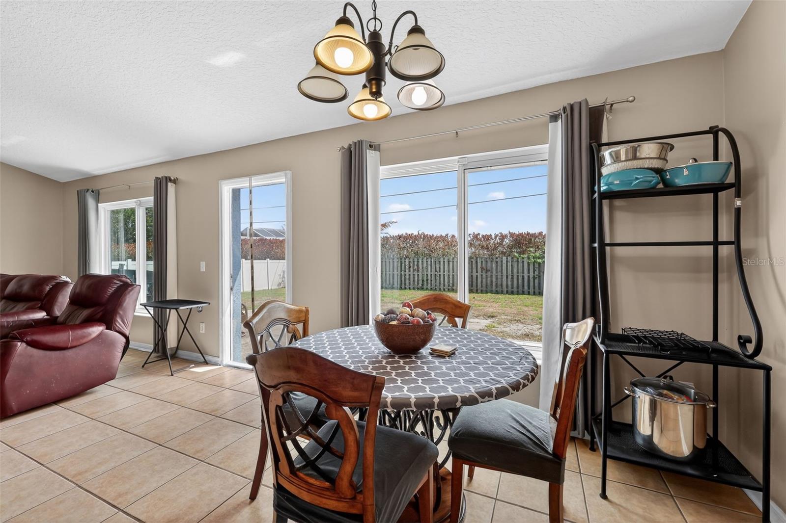 566 Sea Holly, Port St Lucie, FL 34984