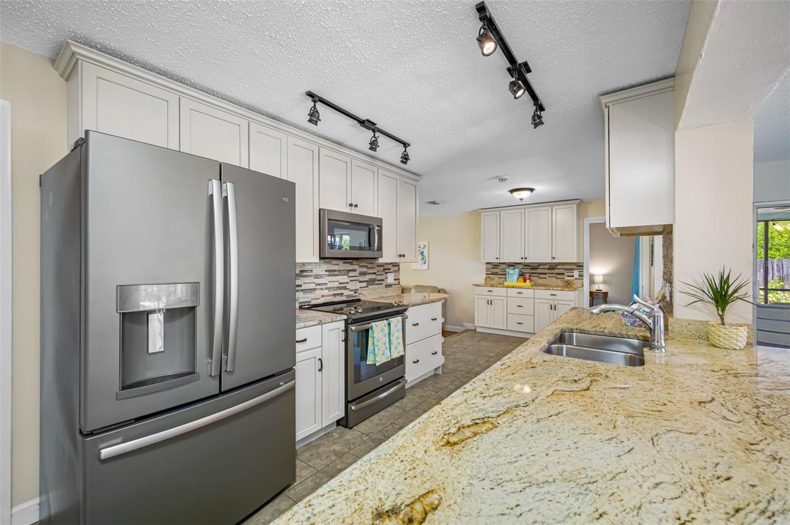 3749 Mckay Creek, Largo, FL 33770
