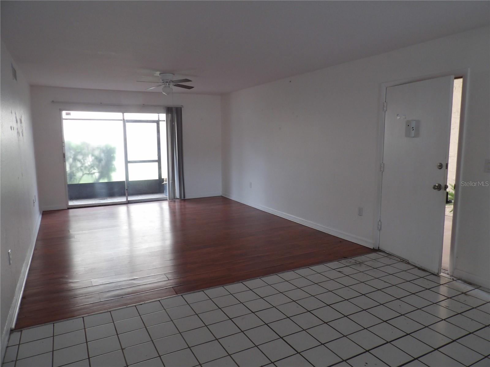 3836 Lake Unit 119, Tampa, FL 33614