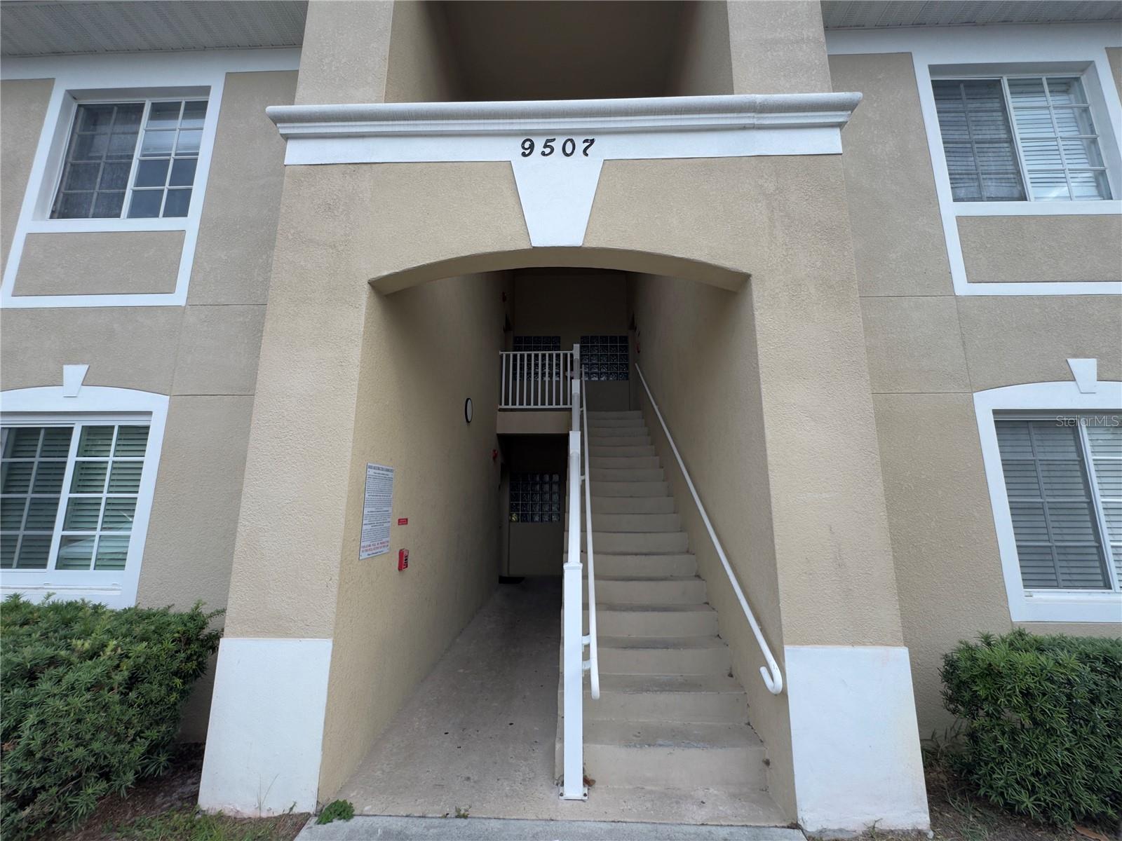 9507 Amberdale Unit 201, Riverview, FL 33578