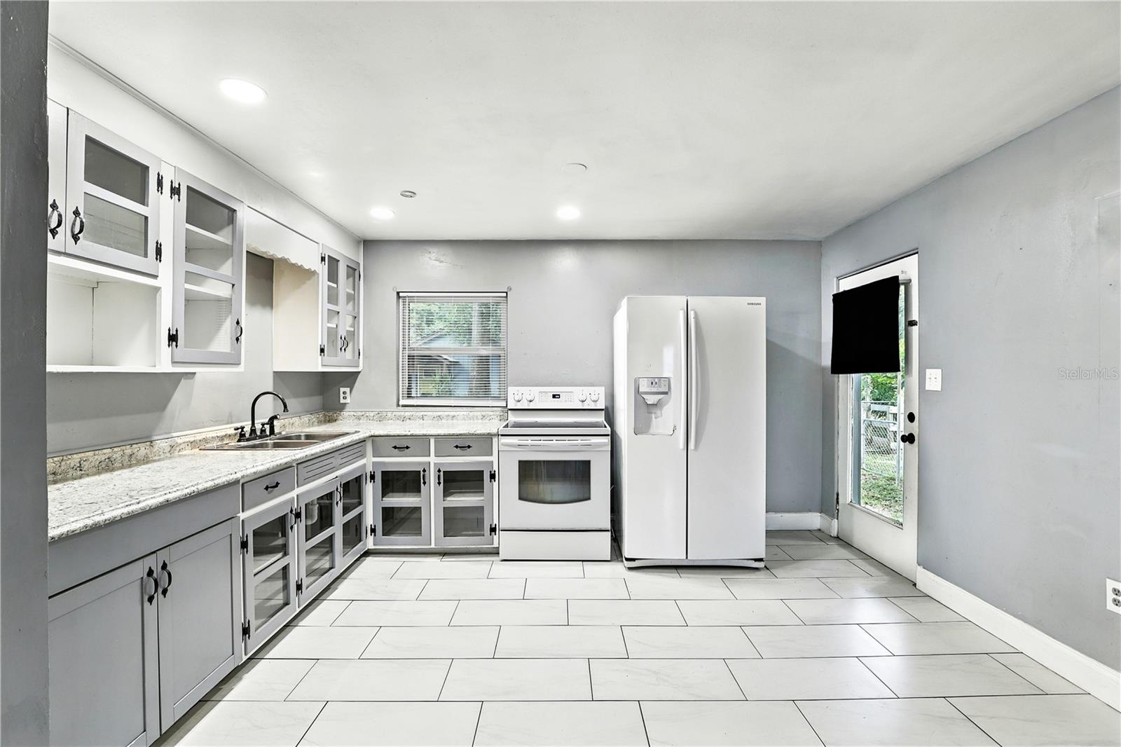 1412 Voorhis, Deland, FL 32724