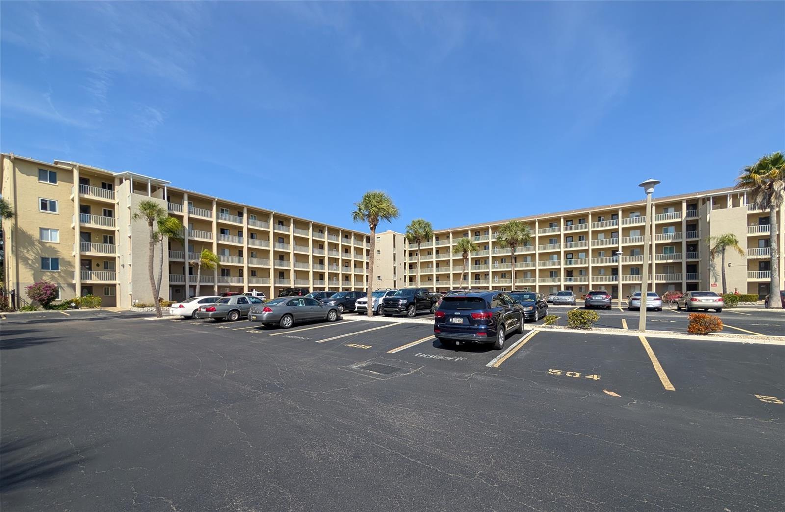 3624 Lake Bayshore Unit K-303, Bradenton, FL 34205