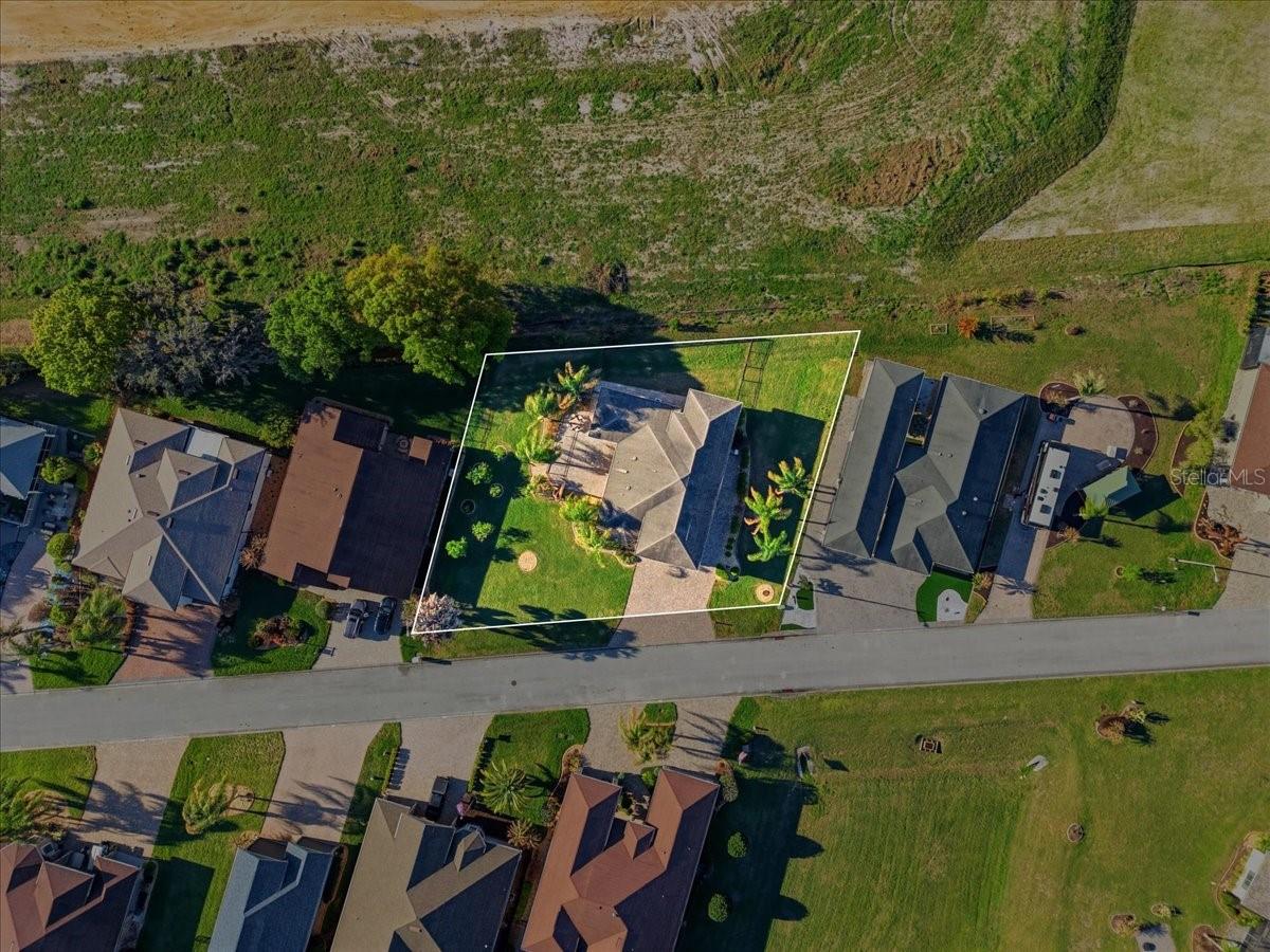 576 Meandering, Polk City, FL 33868