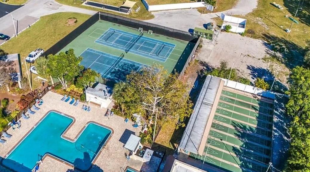5925 Terrace Park Unit 111, St Petersburg, FL 33709