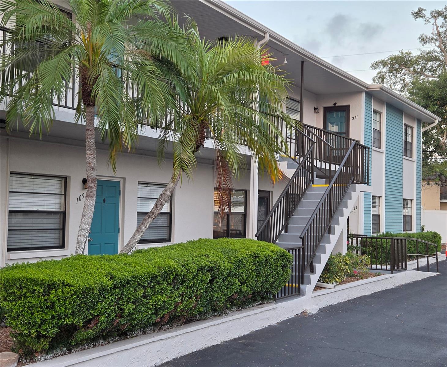 5925 Terrace Park Unit 111, St Petersburg, FL 33709