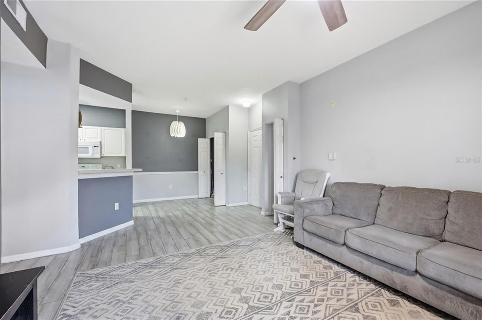 5518 Metrowest Unit 11-104, Orlando, FL 32811