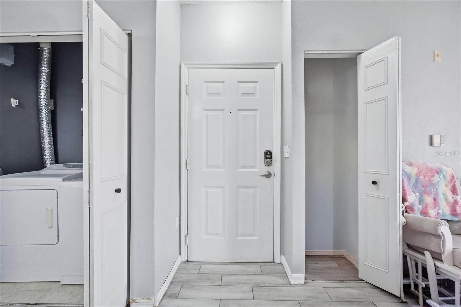 5518 Metrowest Unit 11-104, Orlando, FL 32811