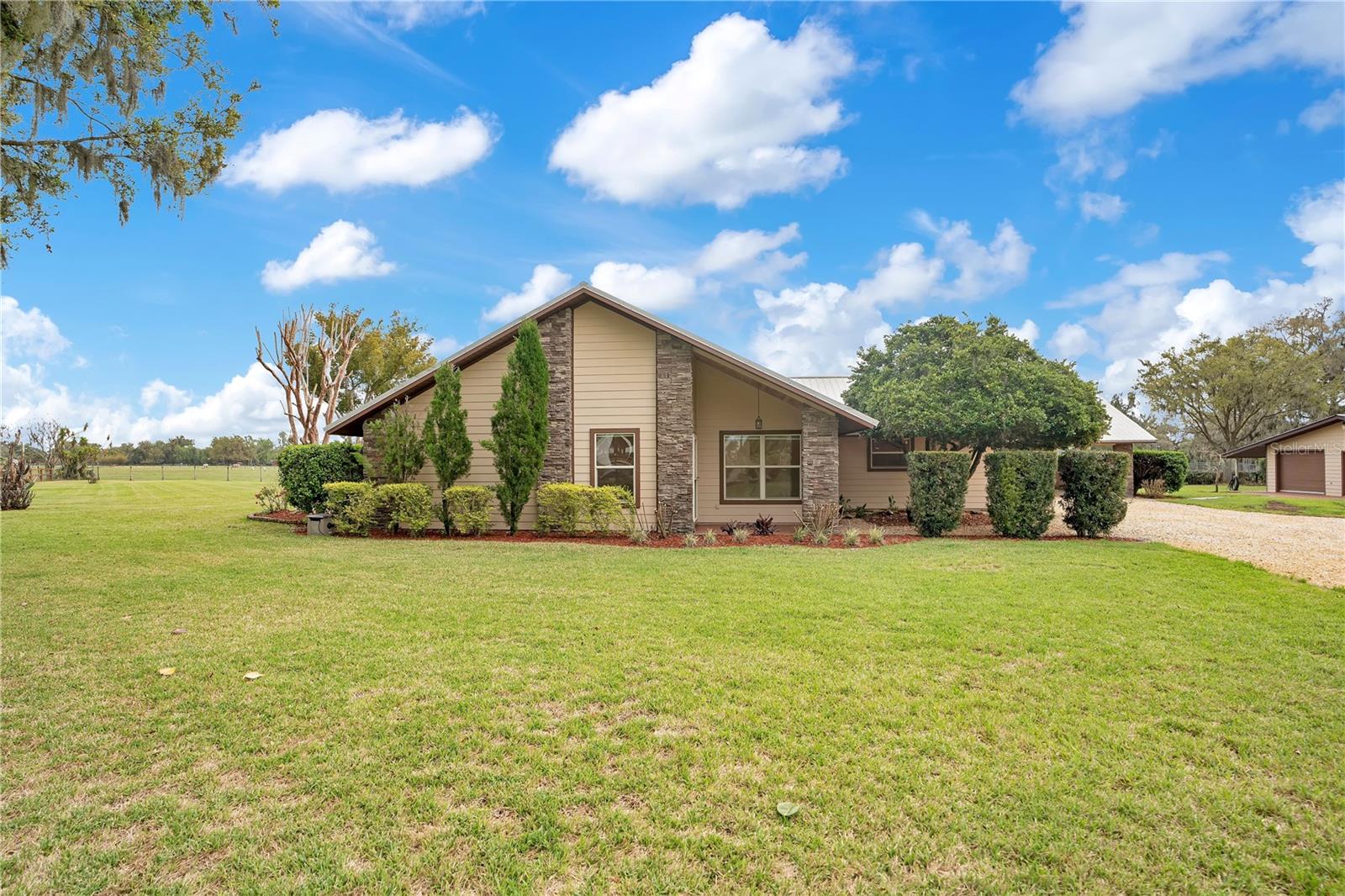 1401 Buell, Plant City, FL 33567