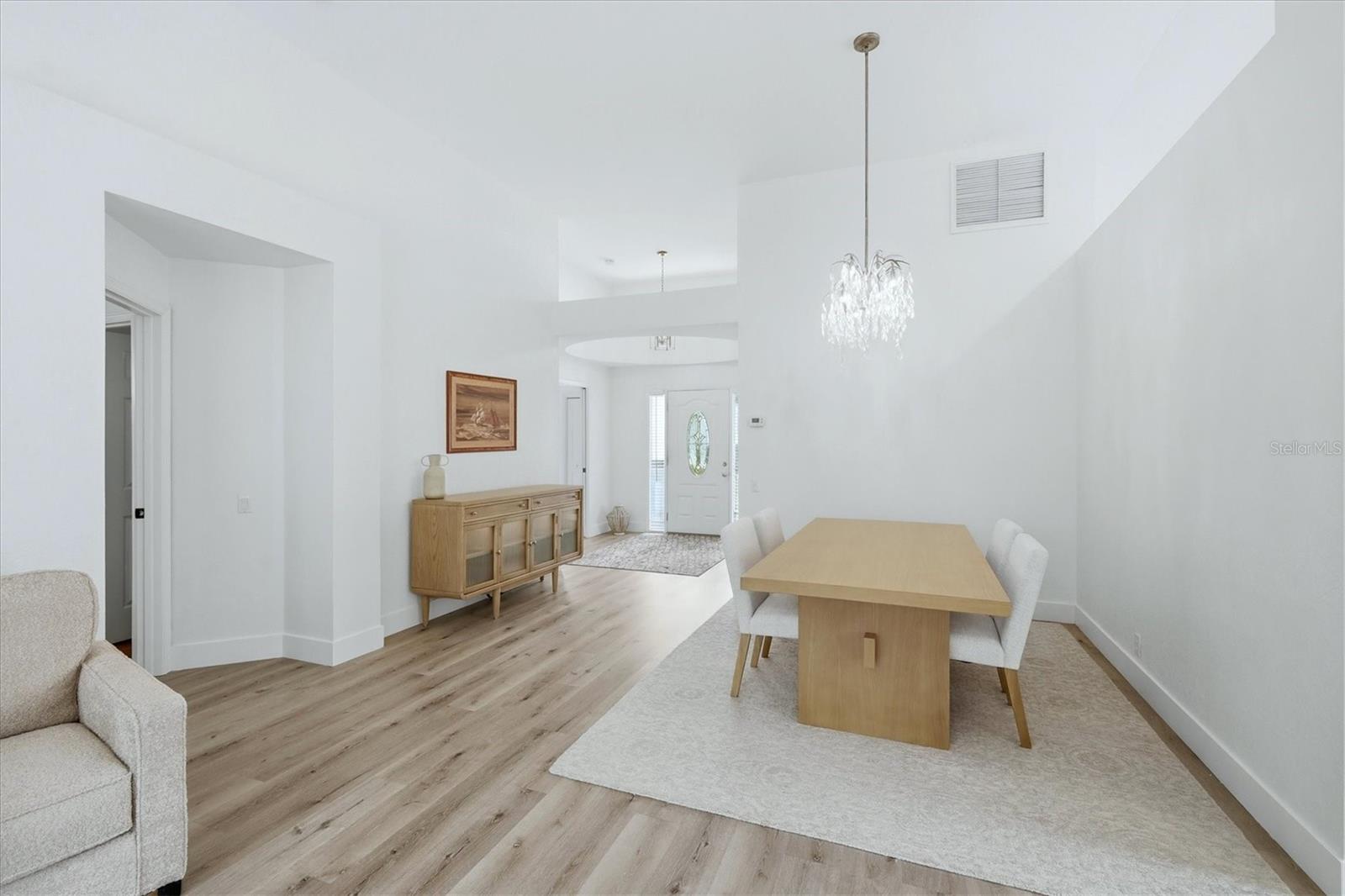 7904 Hampton, University Park, FL 34201