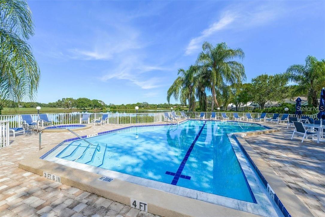 7904 Hampton, University Park, FL 34201