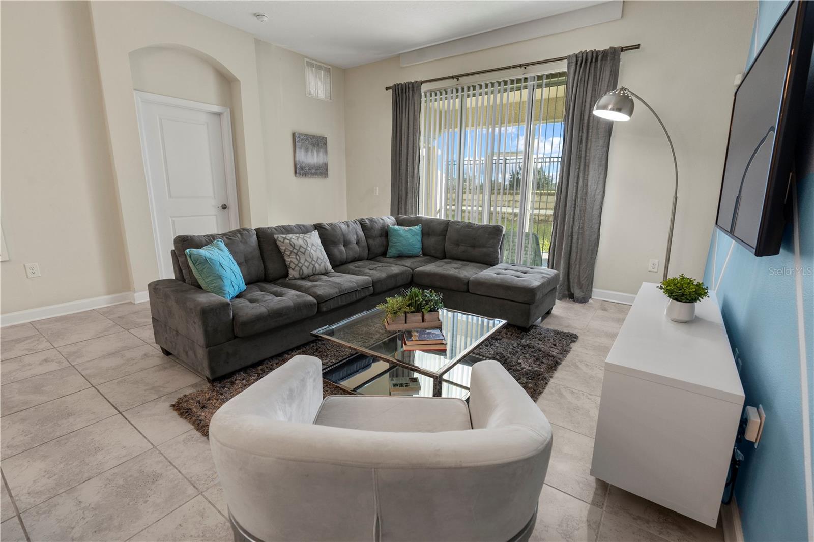 581 Ocean Course Unit 581, Davenport, FL 33896