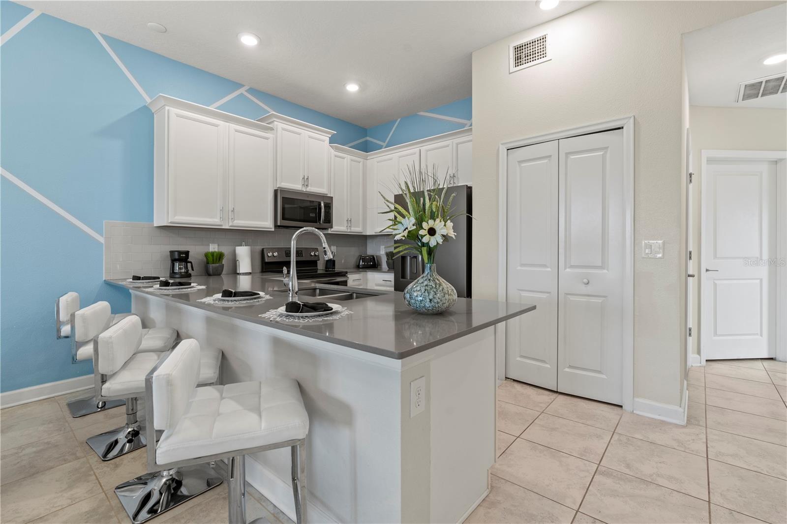 581 Ocean Course Unit 581, Davenport, FL 33896