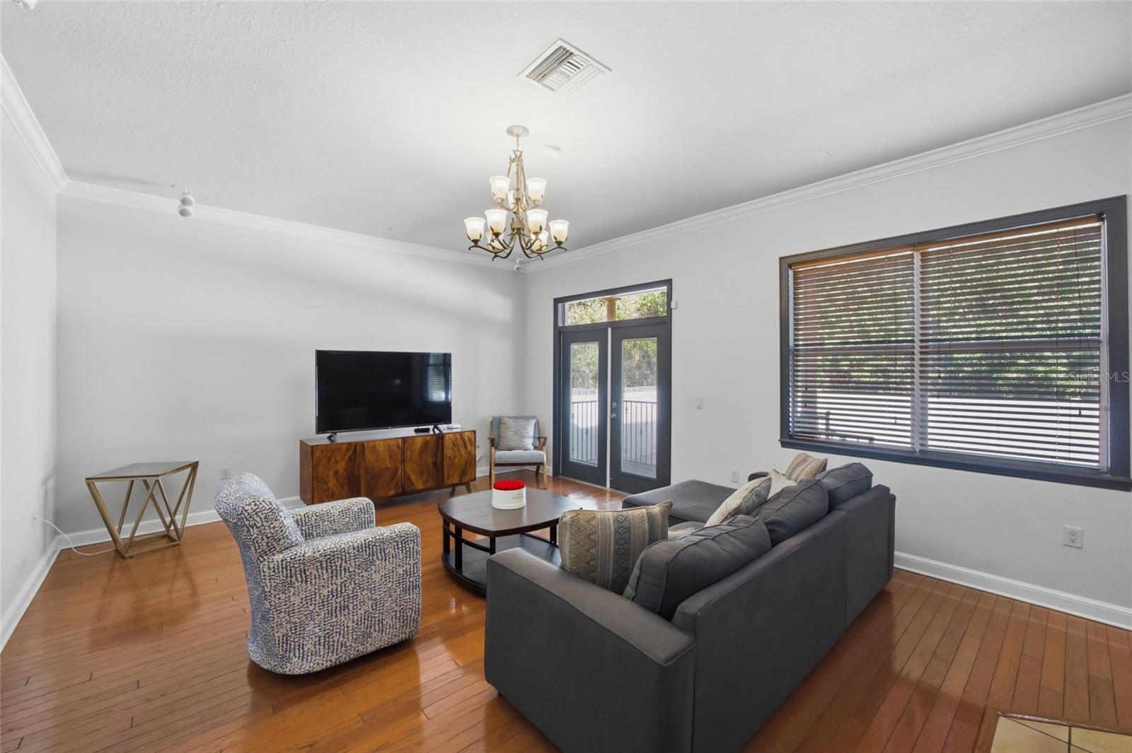 7504 West Shore, Tampa, FL 33616
