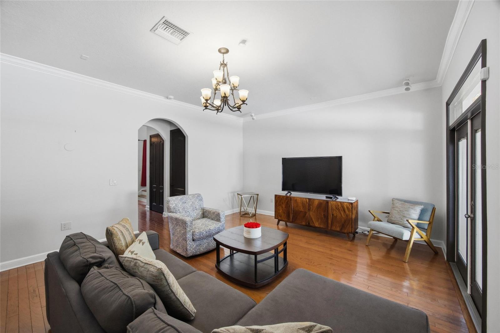 7504 West Shore, Tampa, FL 33616