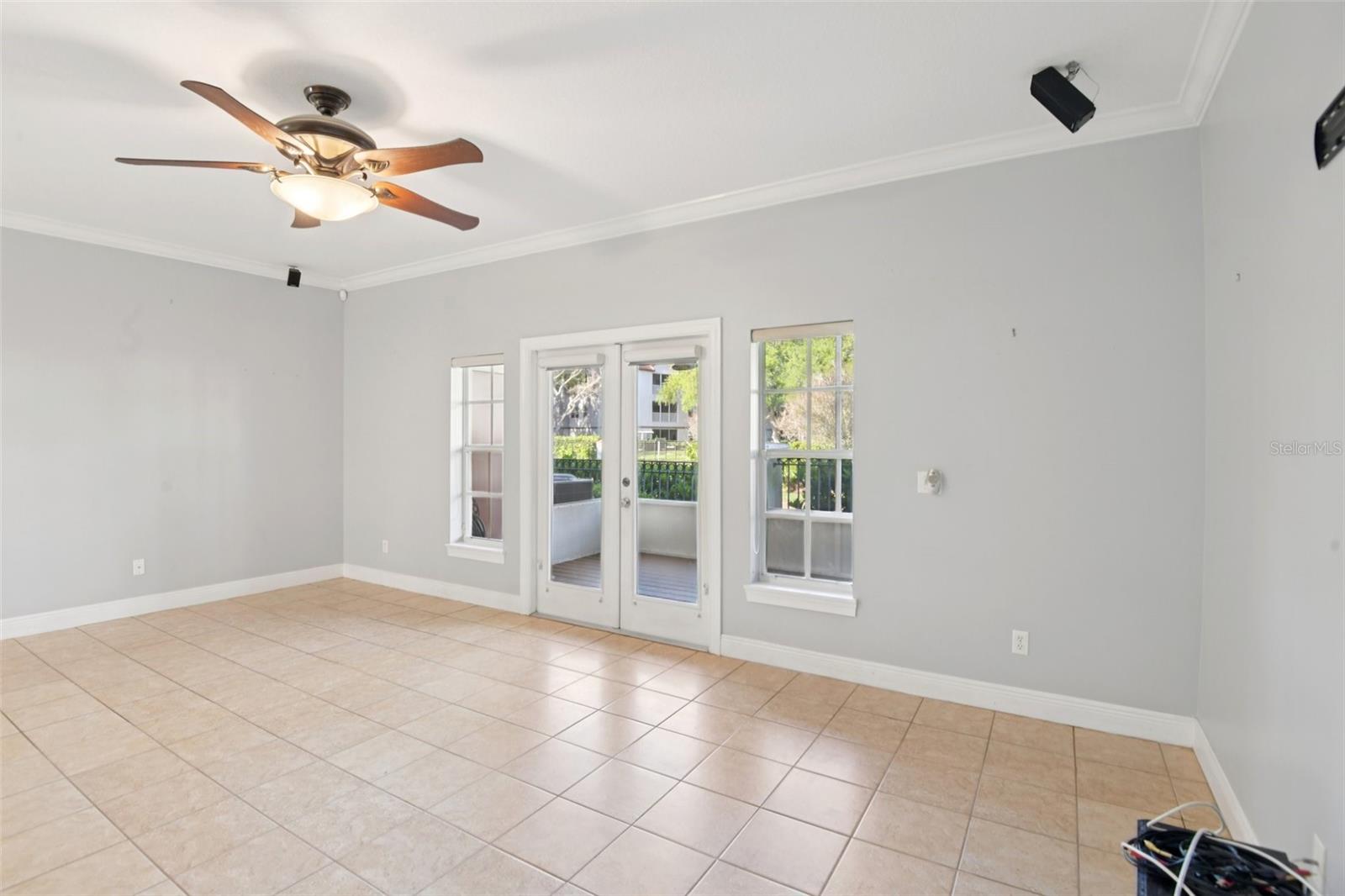 300 Valencia, St Petersburg, FL 33716