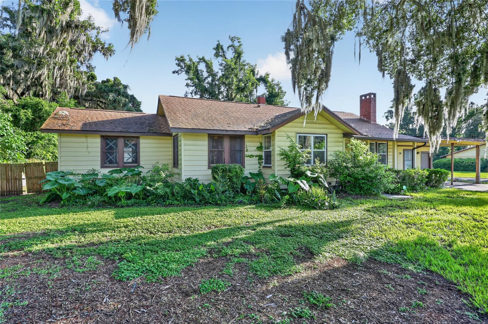833 28th, Ocala, FL 34470