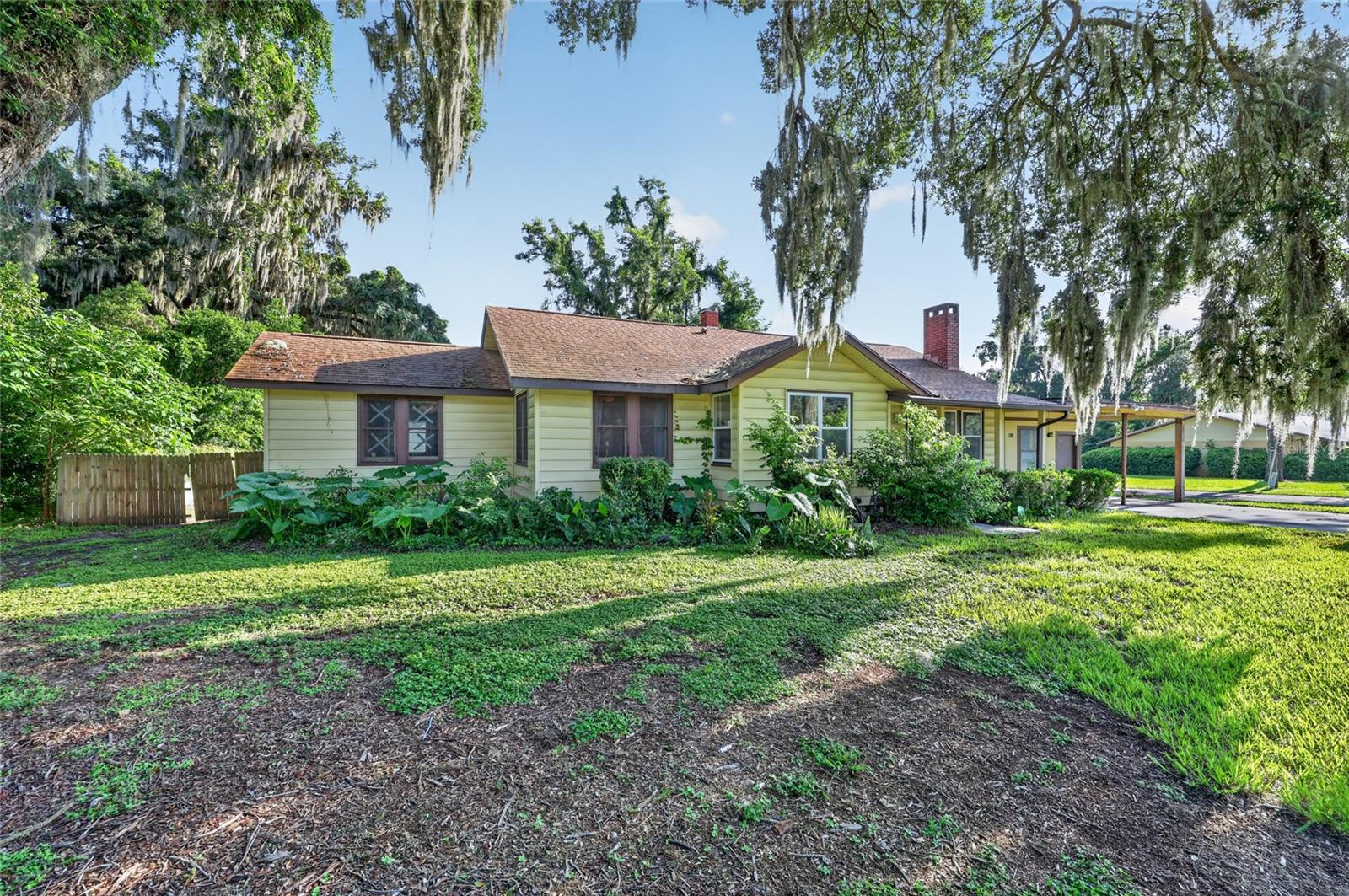 833 28th, Ocala, FL 34470