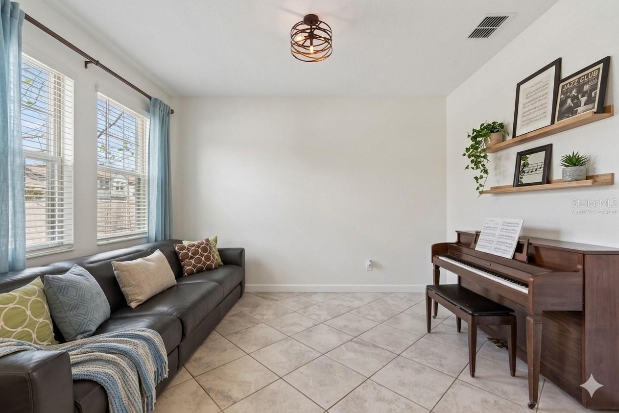 8960 Shadyside, Land O Lakes, FL 34637