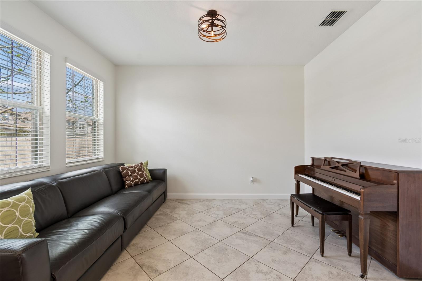 8960 Shadyside, Land O Lakes, FL 34637