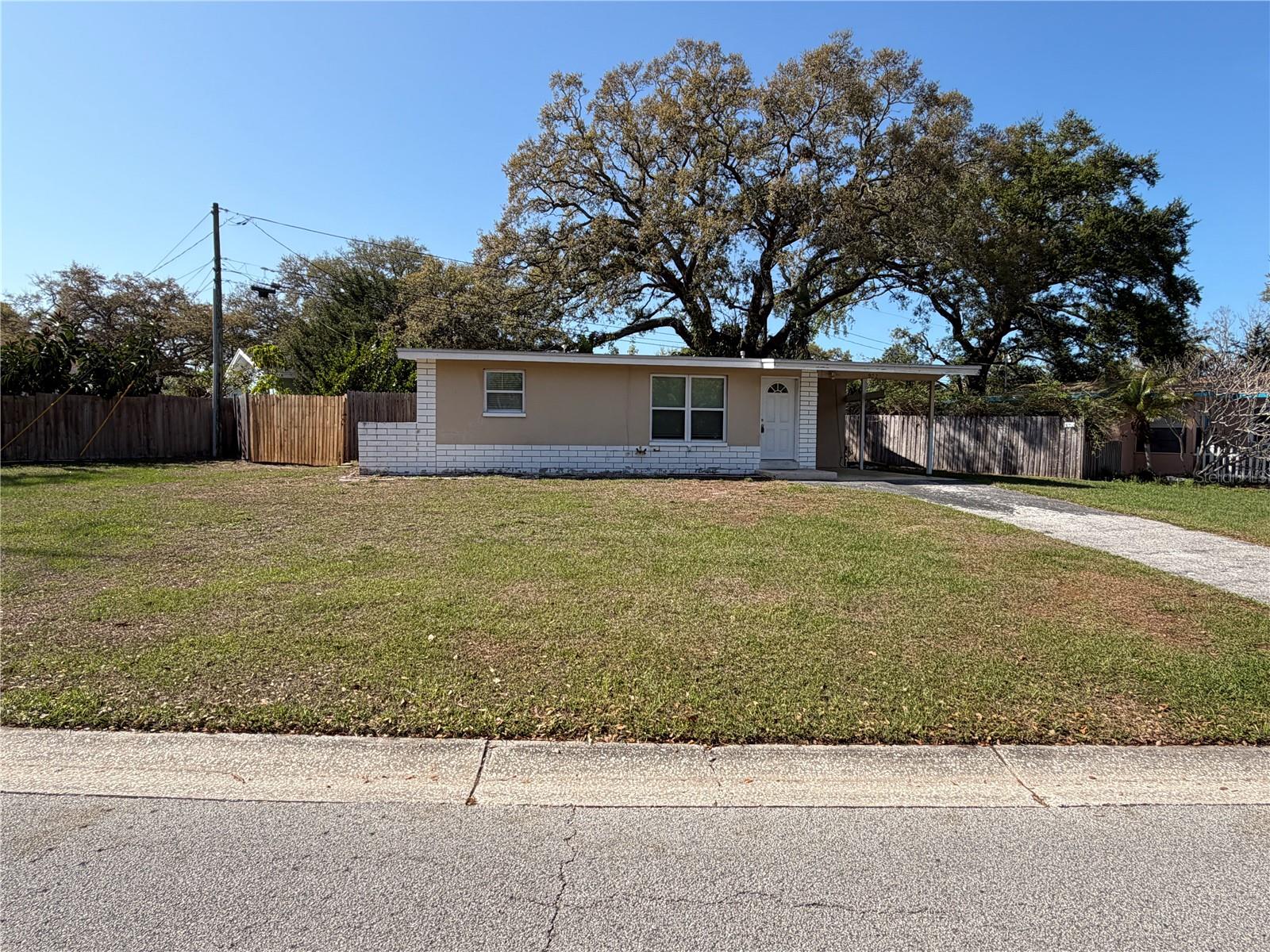 972 Cedarwood, Dunedin, FL 34698