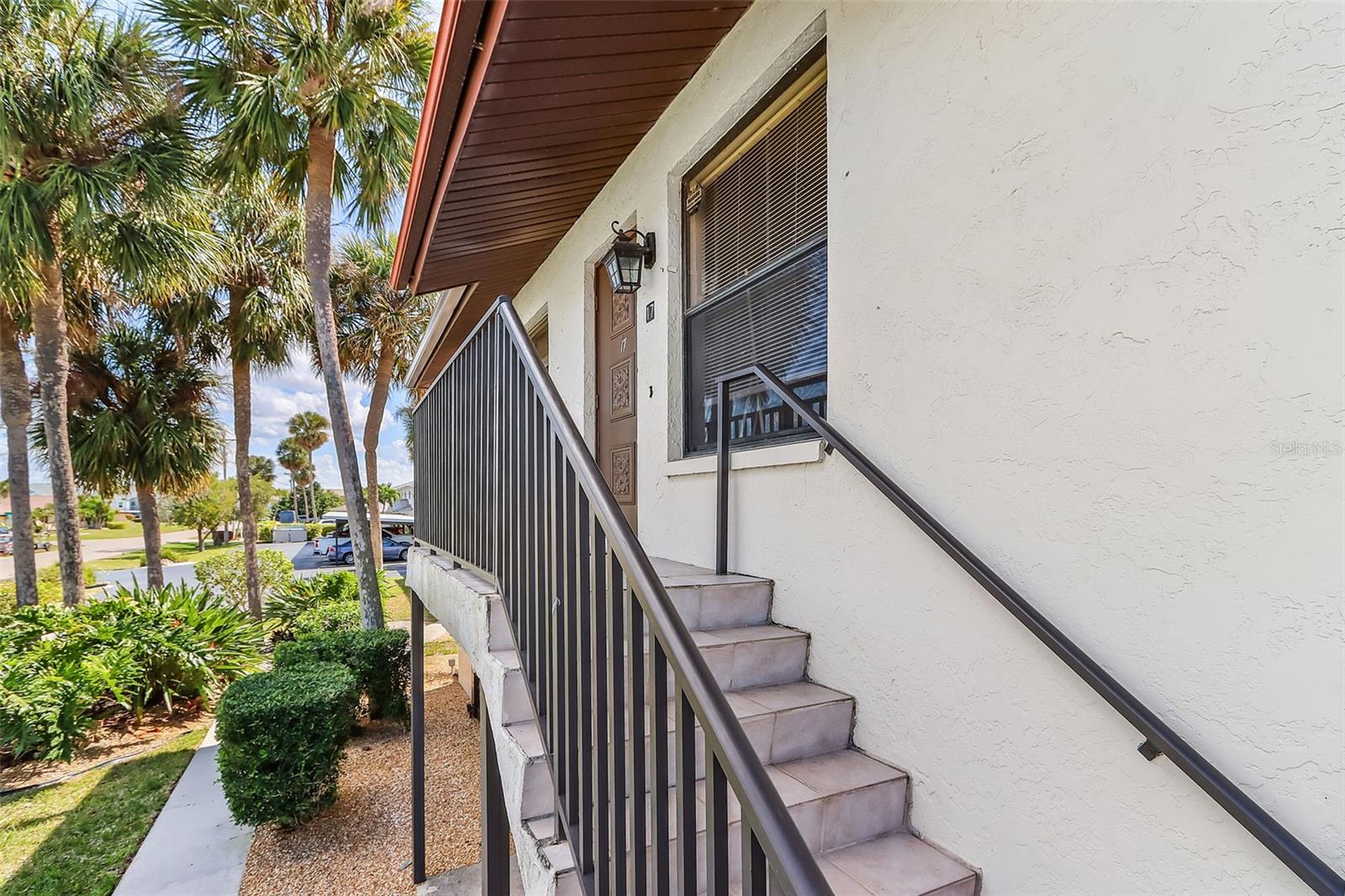 3935 Country Club Unit 17, Cape Coral, FL 33904