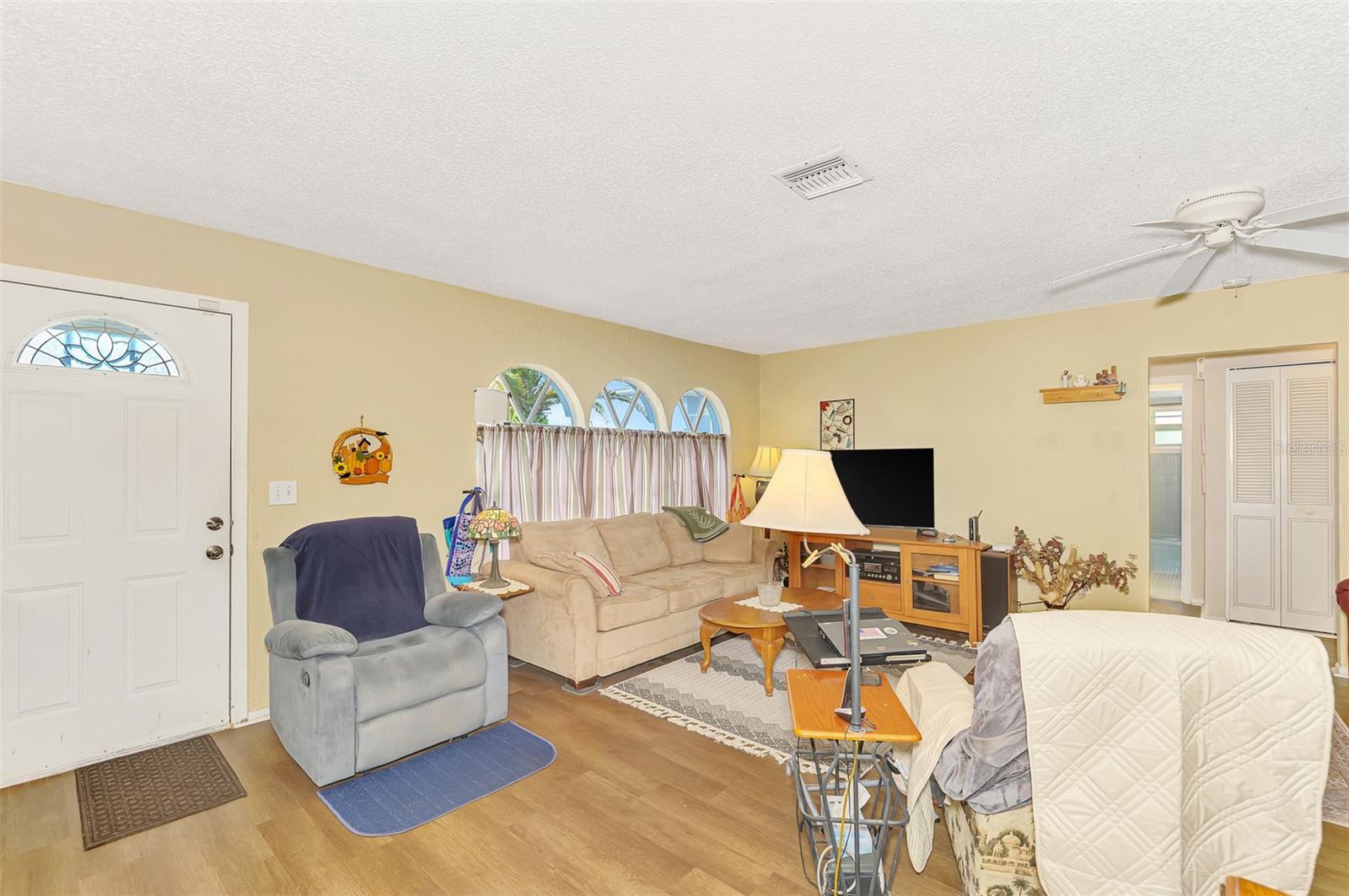 6282 Fabian, North Port, FL 34287