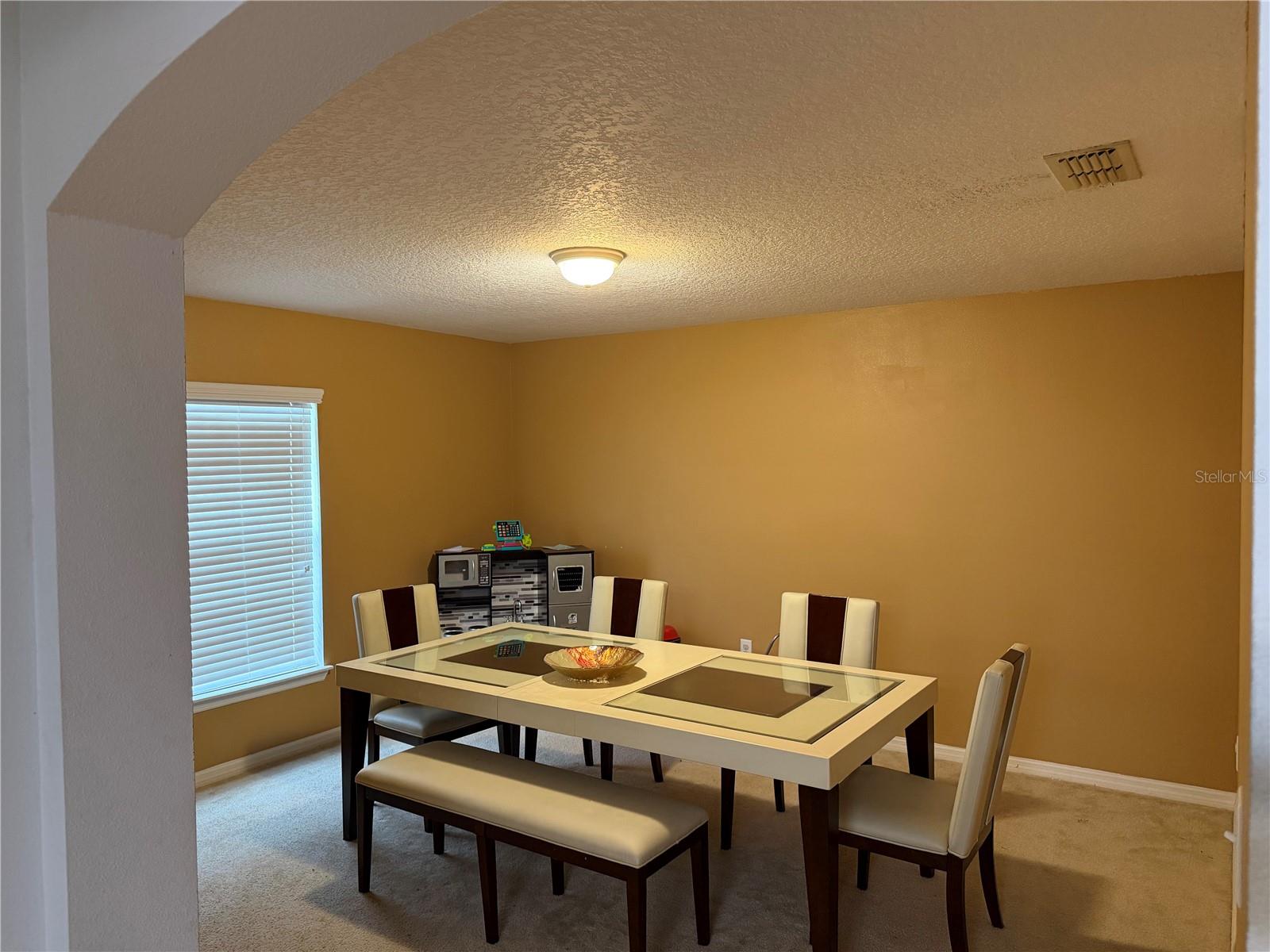 487 Ocho Rios, Tavares, FL 32778