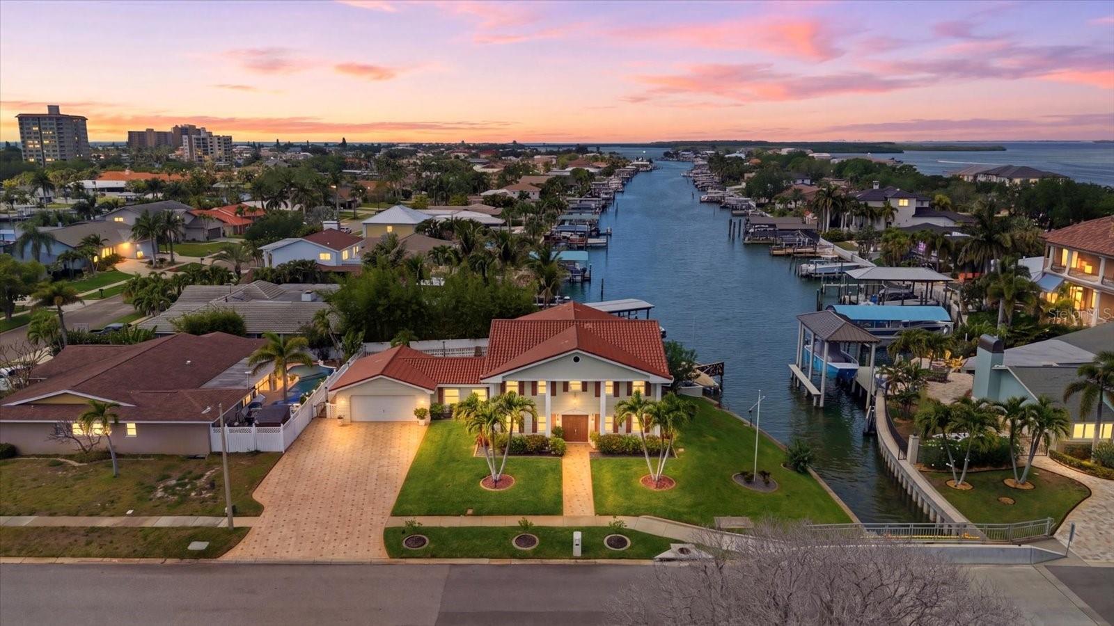 350 Harbor, Clearwater Beach, FL 33767