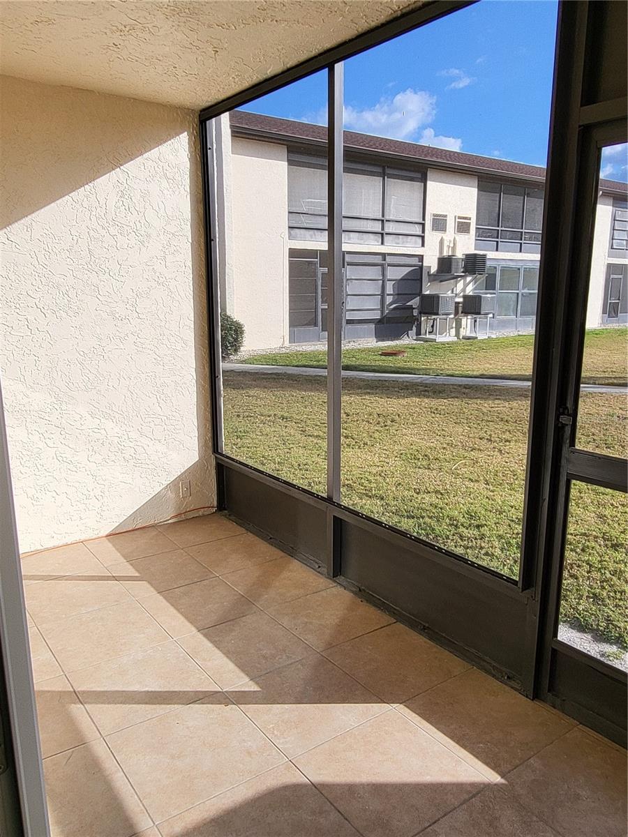 4956 Harbor Villa Unit 103, New Port Richey, FL 34652