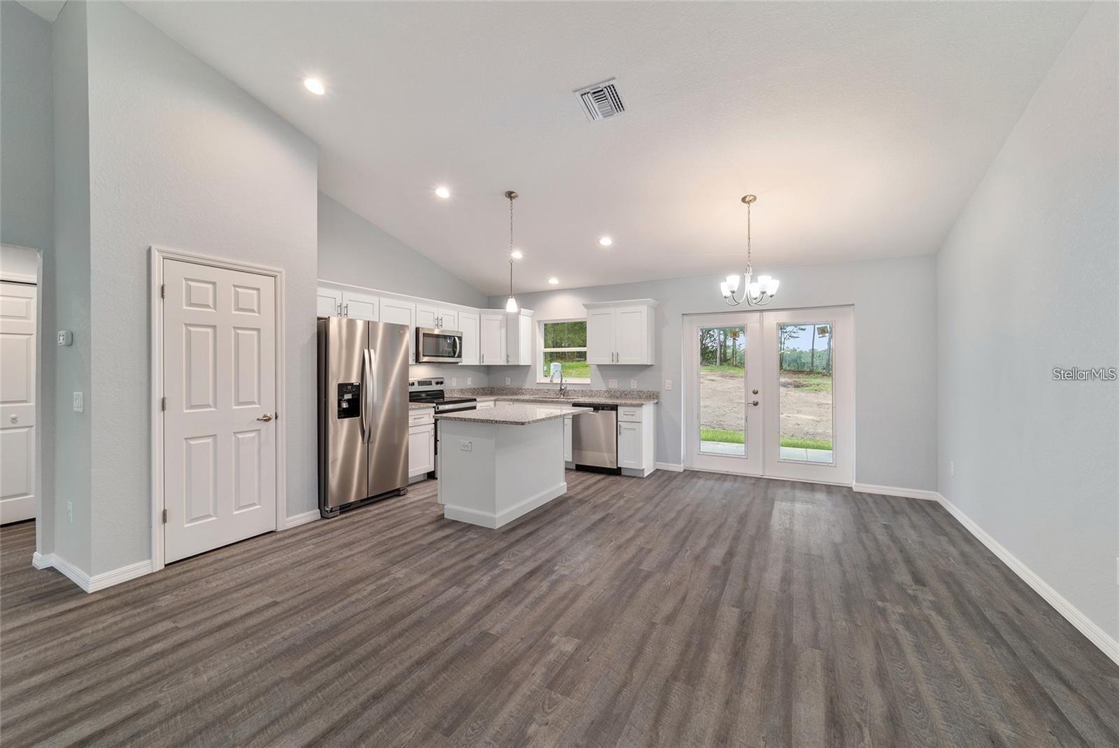 6459 204th, Dunnellon, FL 34431