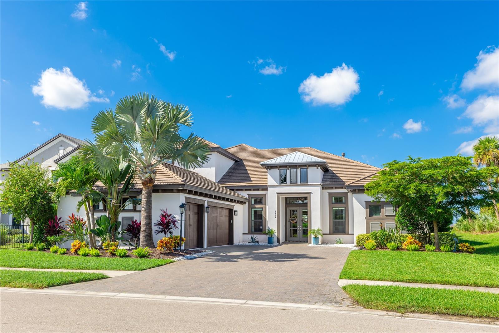 8232 Summer Night, Sarasota, FL 34241