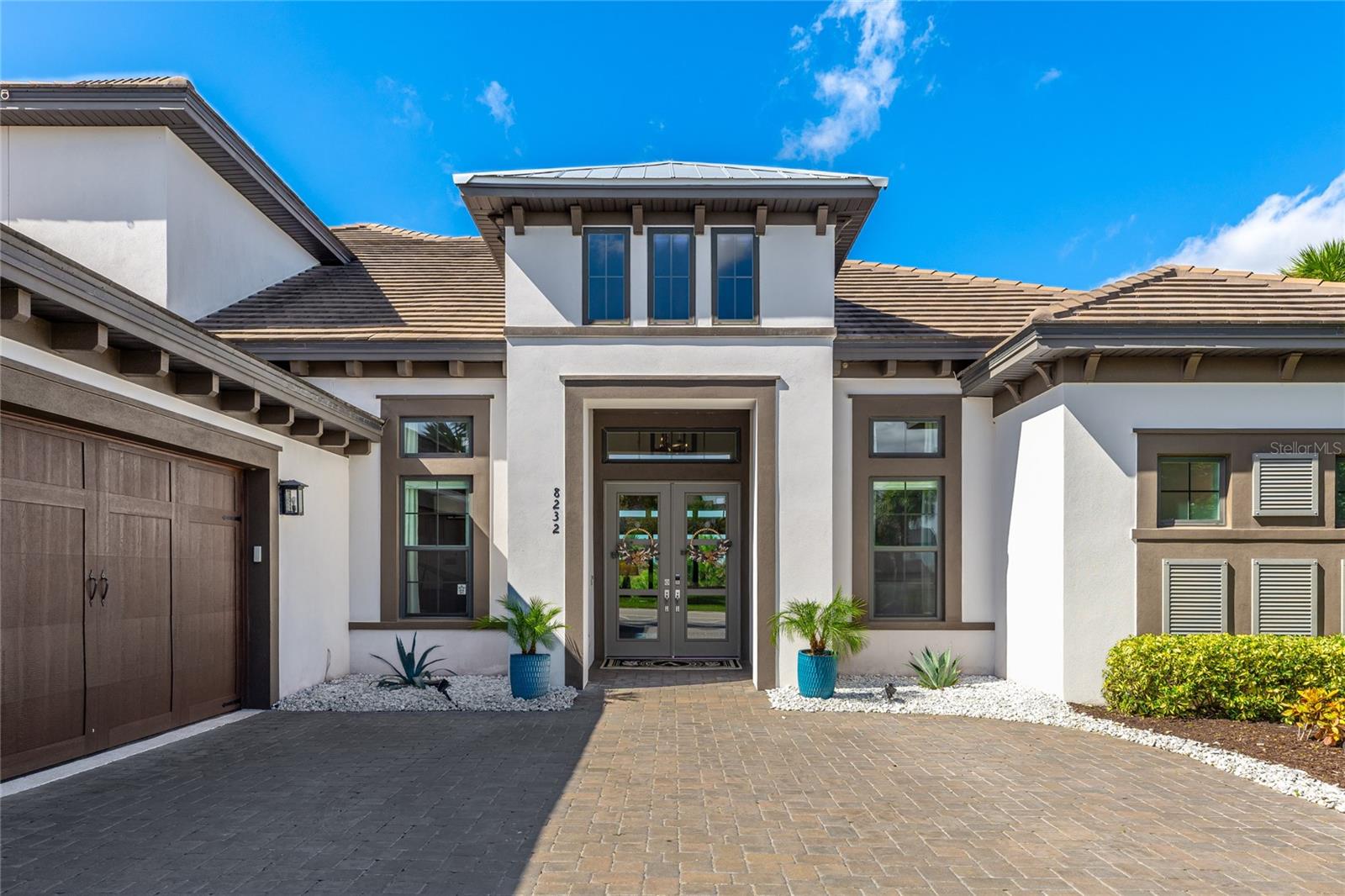 8232 Summer Night, Sarasota, FL 34241