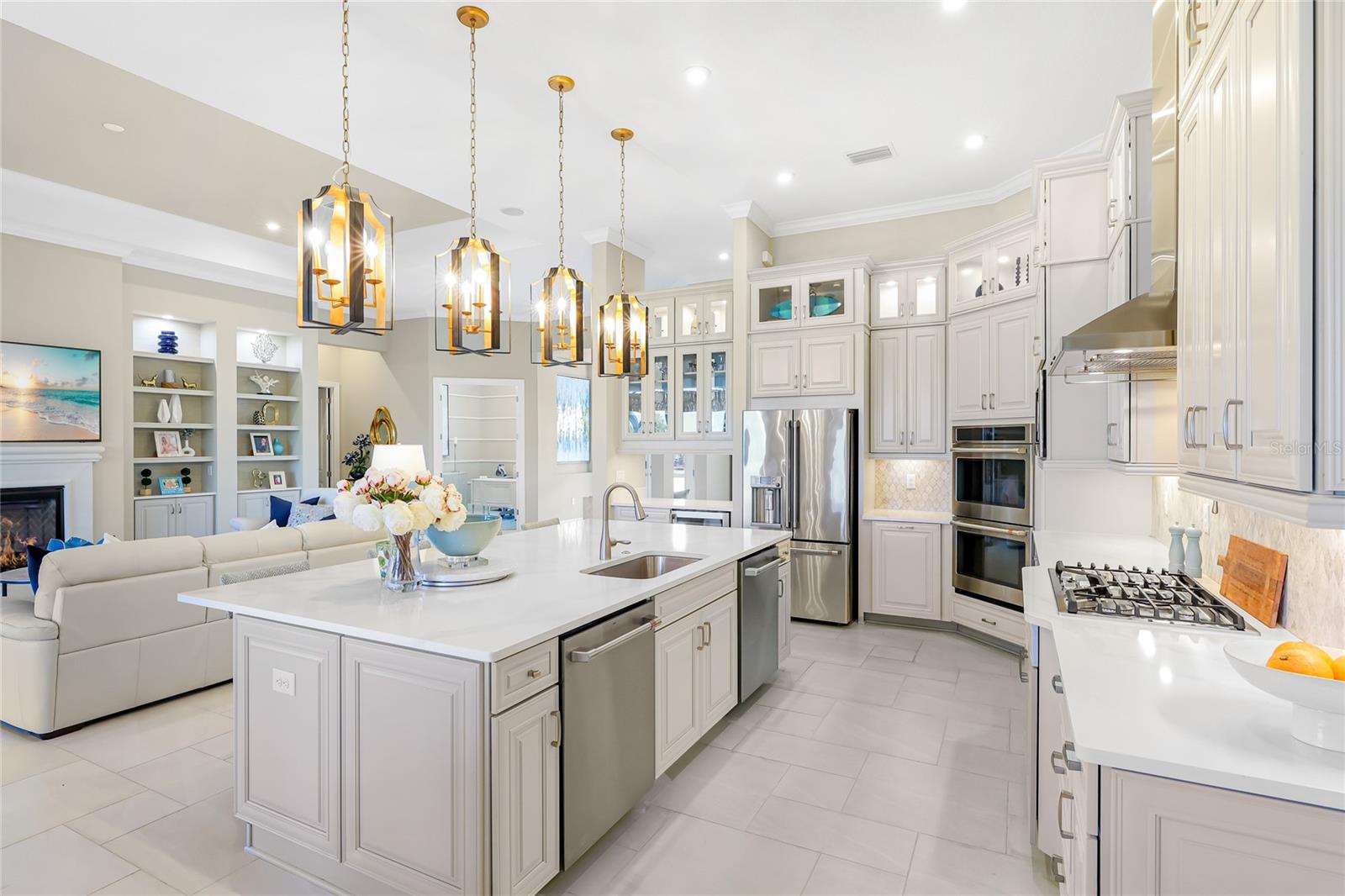 8232 Summer Night, Sarasota, FL 34241