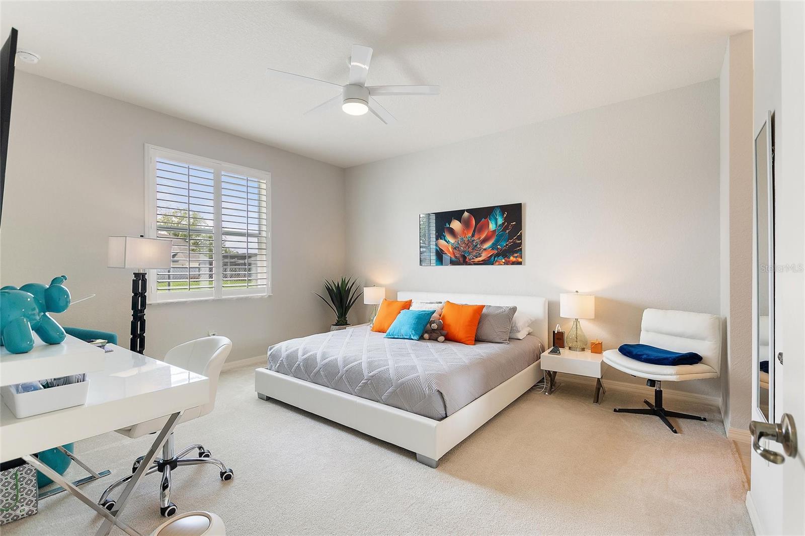 1678 Linz, Winter Haven, FL 33884