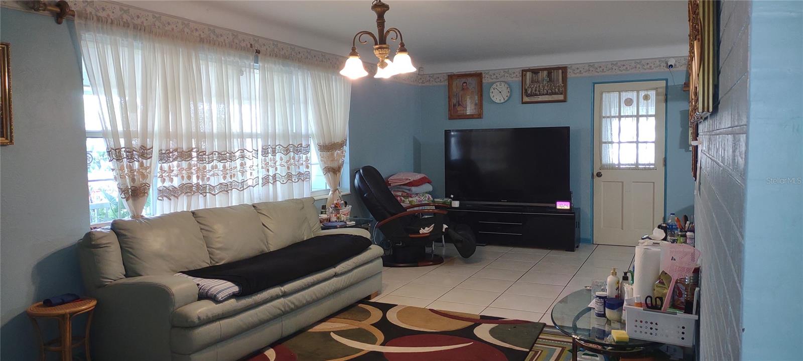 6165 26th, St Petersburg, FL 33710