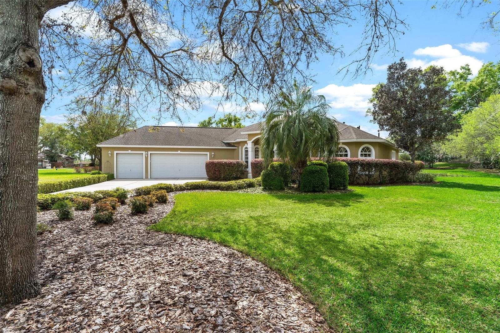 6053 Spinnaker, Lady Lake, FL 32159