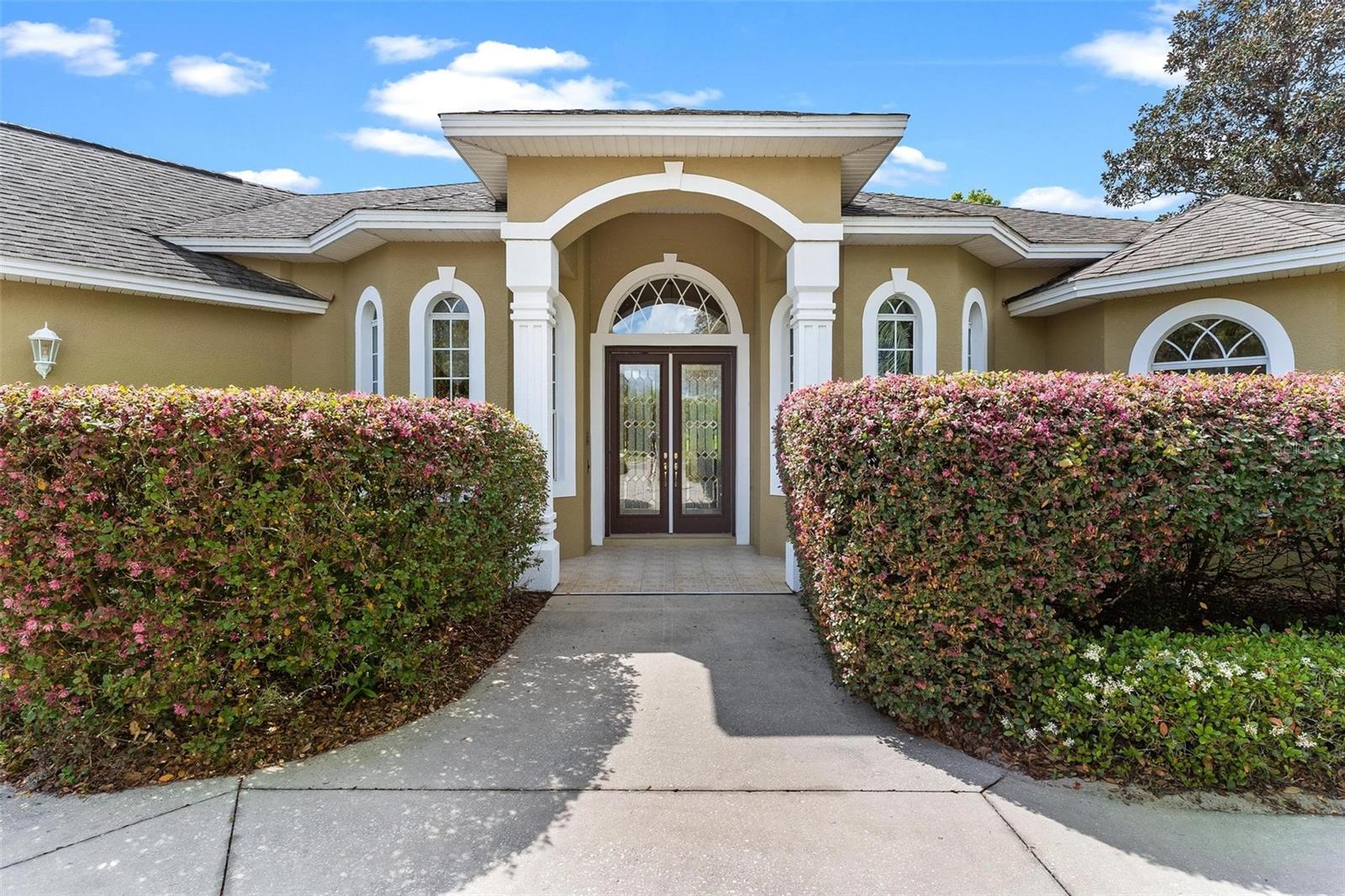 6053 Spinnaker, Lady Lake, FL 32159