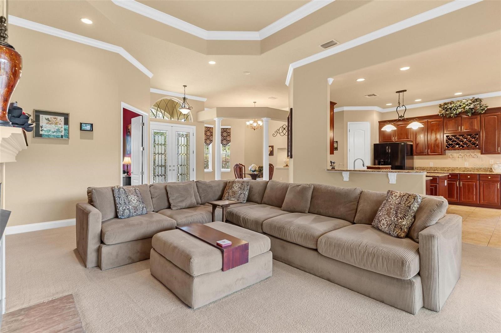 6053 Spinnaker, Lady Lake, FL 32159