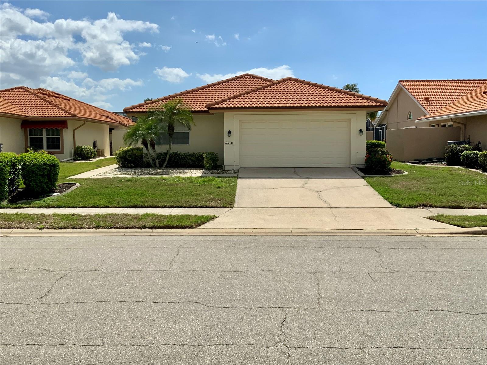4310 Murfield, Bradenton, FL 34203